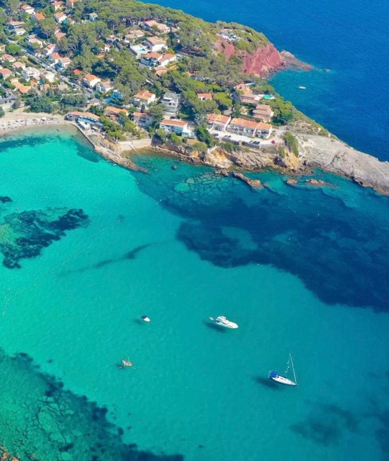 Confortable T2 Vue Mer Avec Terrasse Amenagee Et Parking Prive, Plage Et Port A Pied ซานารี-ซูร์-แมร์ ภายนอก รูปภาพ